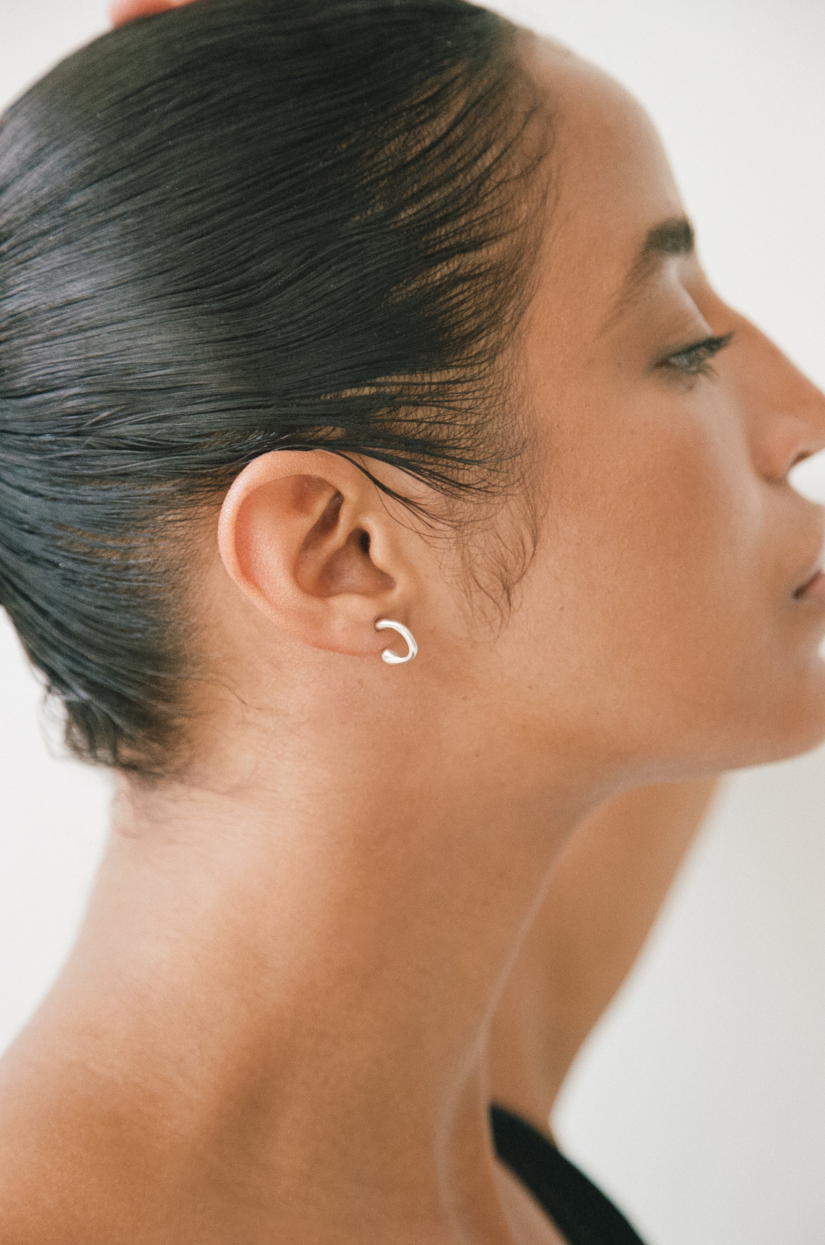Mini Huggie Hoops