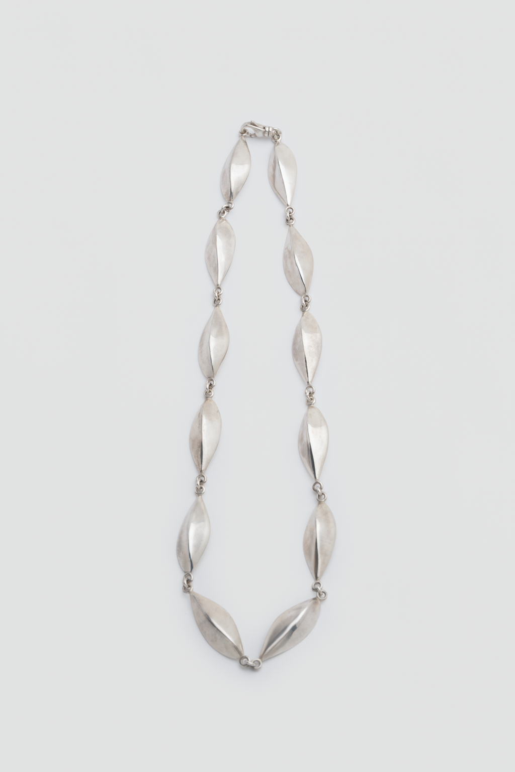 nave link necklace